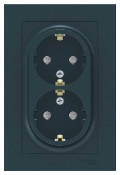 ATLASDESIGN РОЗЕТКА двойная с заземлением со шторками, 16А, в сборе, ИЗУМРУД