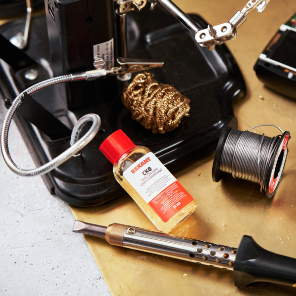 Флюс для пайки, СКФ (спирто-канифольный), 30мл, флакон REXANT