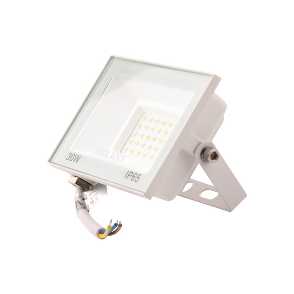 Прожектор светодиодный СДО 30Вт 2400Лм 2700K теплый свет, белый корпус REXANT