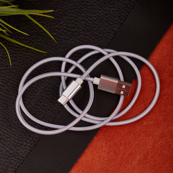 Кабель USB-A – Type-C, 2,4A, 1м, в серебрянной нейлоновой оплетке REXANT