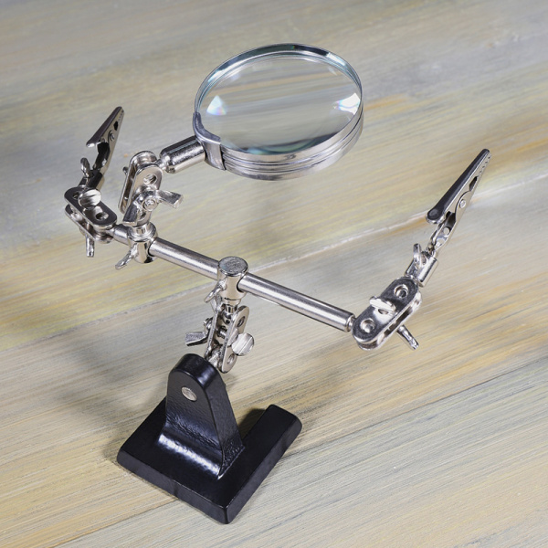 Держатель Третья рука, 2 зажима, лупа 60мм (3х), основание чугун REXANT