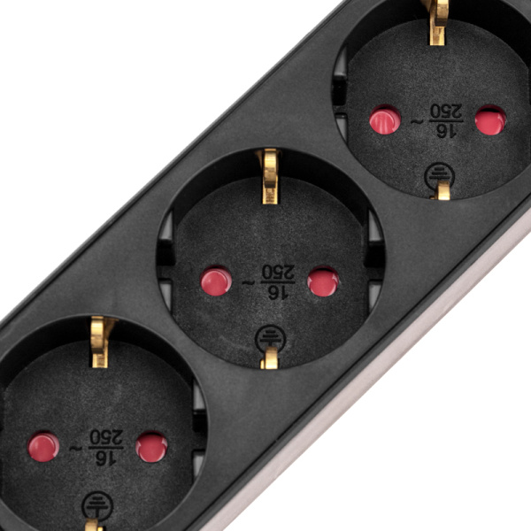 Удлинитель STANDARD 5 гнезд, 3м, 3х1,0мм², с/з, с выключателем, 2 USB, черный REXANT