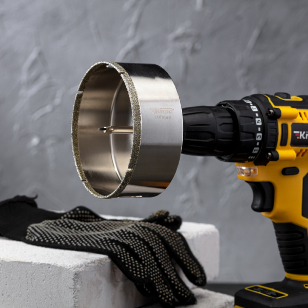 Коронка алмазная 100мм по керамограниту с центровочным сверлом KRANZ