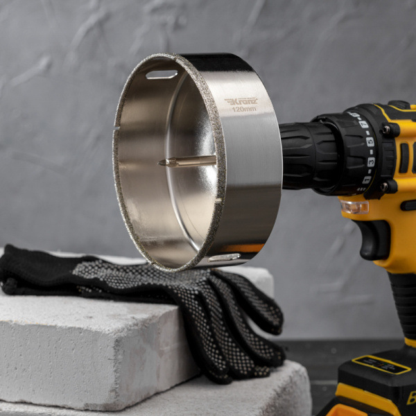 Коронка алмазная 120мм по керамограниту с центровочным сверлом KRANZ