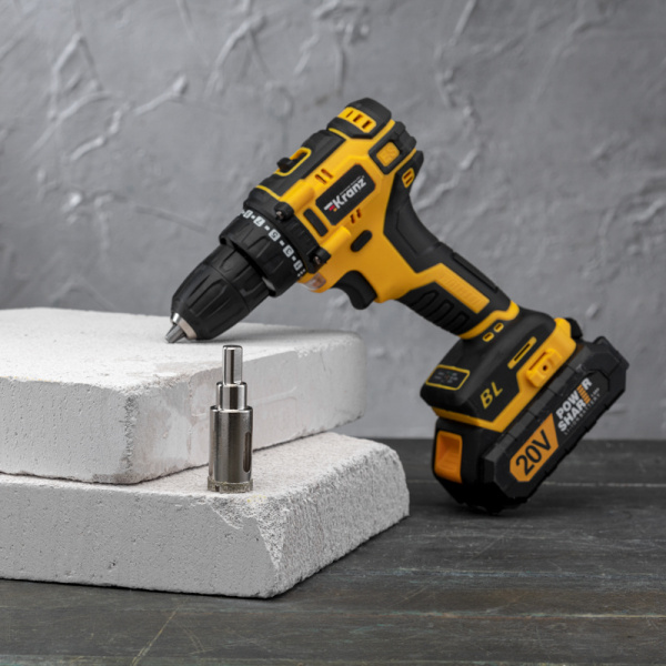 Коронка алмазная 22мм по керамограниту с центровочным сверлом KRANZ