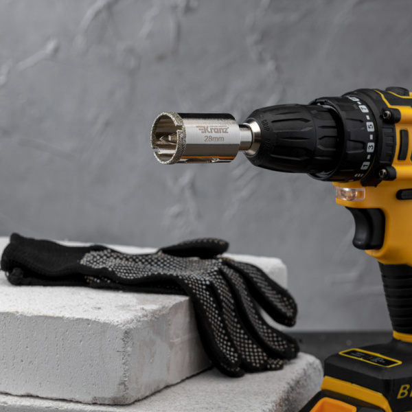 Коронка алмазная 28мм по керамограниту с центровочным сверлом KRANZ