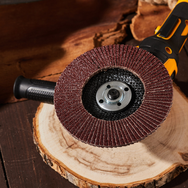 Круг лепестковый торцевой, P40, 150х22,2мм KRANZ