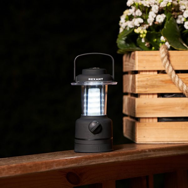 Фонарь кемпинговый с компасом, противоскользящий пластик «черный вельвет», складная петля для подвеса, регулировка яркости, 3хАА REXANT