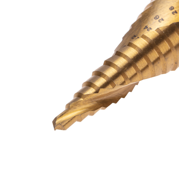 Сверло ступенчатое, 6-8-10-12-14-16-18-20-22-24-26-28-30мм, Р6М5, ТИТАН, трехгр.хвостовик KRANZ