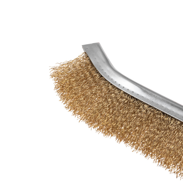 Щетка металлическая с пластиковой ручкой, витая латунированная проволока KRANZ