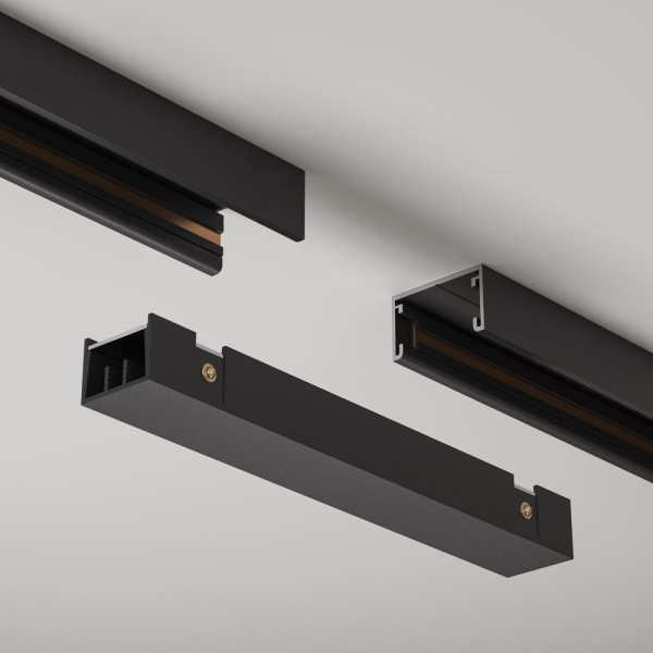 Коннектор питания прямой Basity, черный