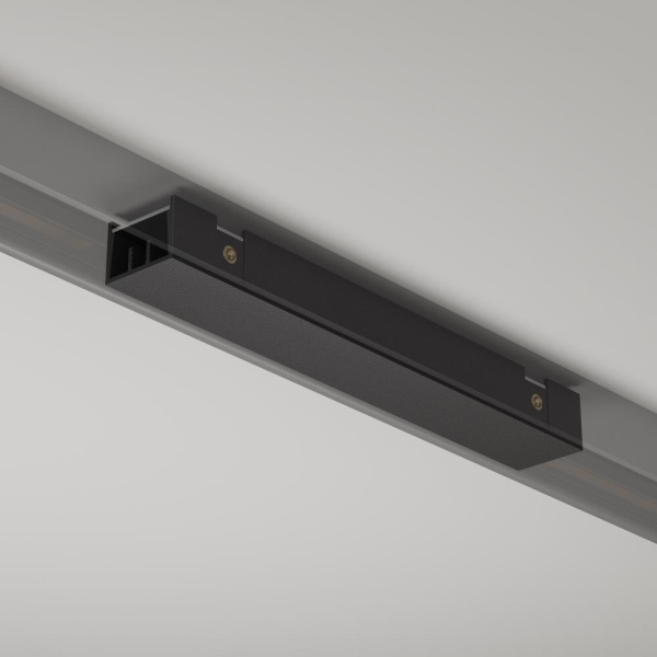 Коннектор питания прямой Basity, черный