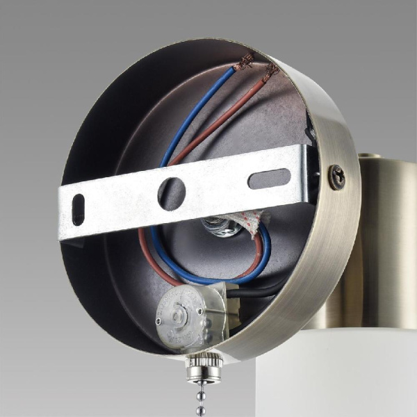 8100/1W COMFI LN25 74 бронза/белый металл/стекло Бра Е14 1*40W 220V MAVE