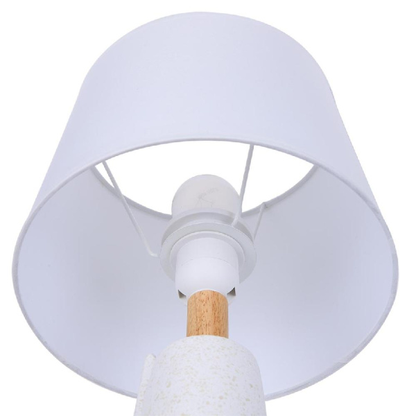 8210/1T MODERNI LN25 000 белый, керамика/текстиль Настольная лампа Е27 1*60W 220V VISIONA