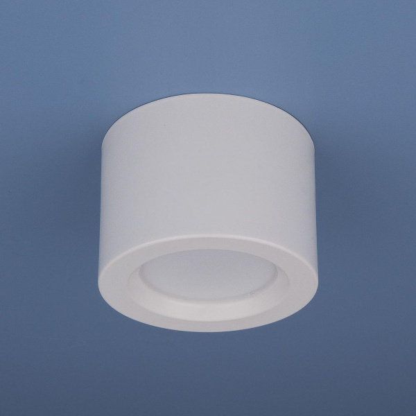 Накладной точечный светодиодный светильник DLR026 6W 4200K белый матовый