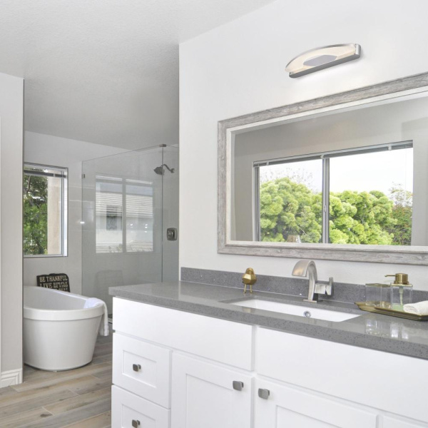 Настенный светодиодный светильник Colorado Neo LED MRL LED 8W 1007 IP20 серебро