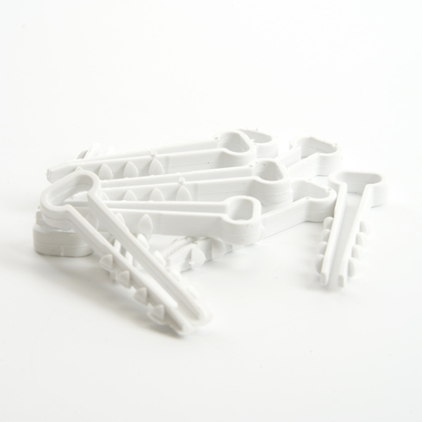 Дюбель-хомут для плоского кабеля (5-10мм), STEKKER DCL01-5-10, полипропилен, белый (DIY упаковка 10шт.)