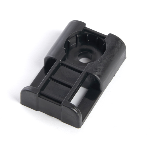 Площадка под стяжку для прямого монтажа STEKKER PMCL3120B 31*20 мм под хомуты черный (100шт в упак)