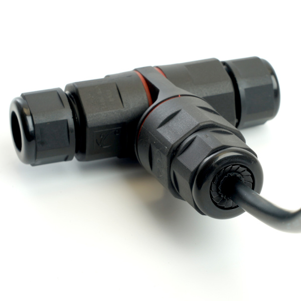 Соединитель-коннектор LD541 3-контактный на 3 выхода, с СМК221 пружинным контактом IP68, черный