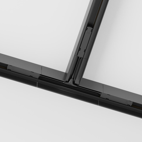 Коннектор Т-образный Gravity накладной черный