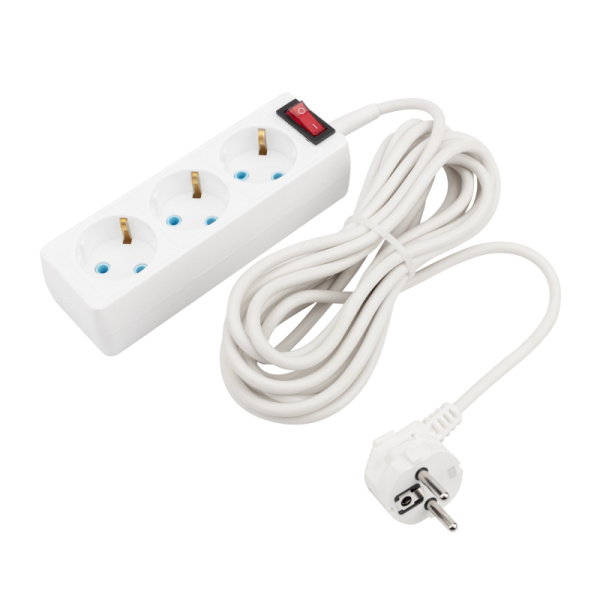Удлинитель 3 гнезда, 5м, 3х0,75мм², с/з, с кнопкой, белый PROconnect