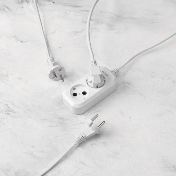 Удлинитель 2 гнезда, 1,5м, 2х0,75мм², б/з, белый PROconnect