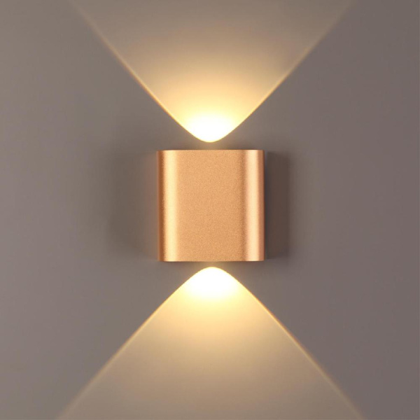 4212/2WL HIGHTECH ODL21 363 золот/металл Настен.светильник IP20 LED 2W 241Лм 3000K MAGNUM