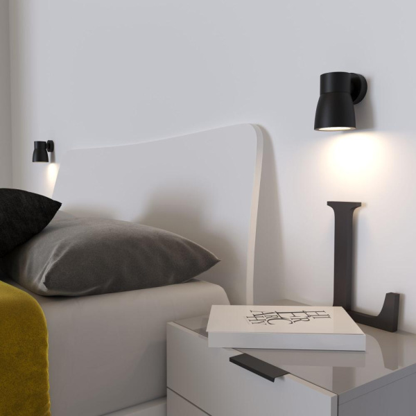 Светильник настенный поворотный Cono MRL 1027 черный