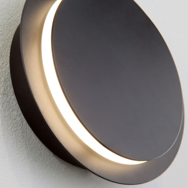 Настенный поворотный светодиодный светильник 40135/1 черный