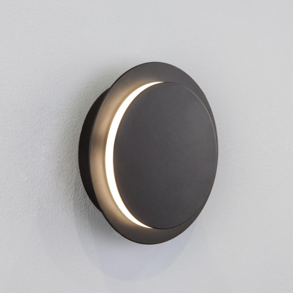 Настенный поворотный светодиодный светильник 40135/1 черный