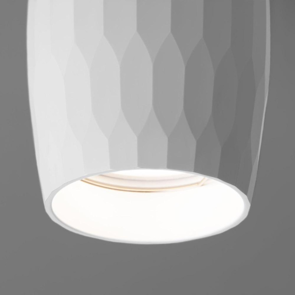 Накладной акцентный светильник DLN104 GU10