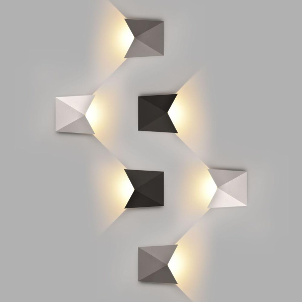 BATTERFLY черный уличный настенный светодиодный светильник 1517 TECHNO