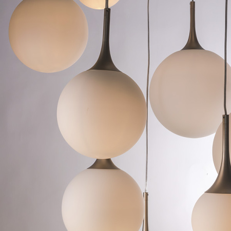 813093 Люстра GLOBO 9х40W E14 champagne gold/white