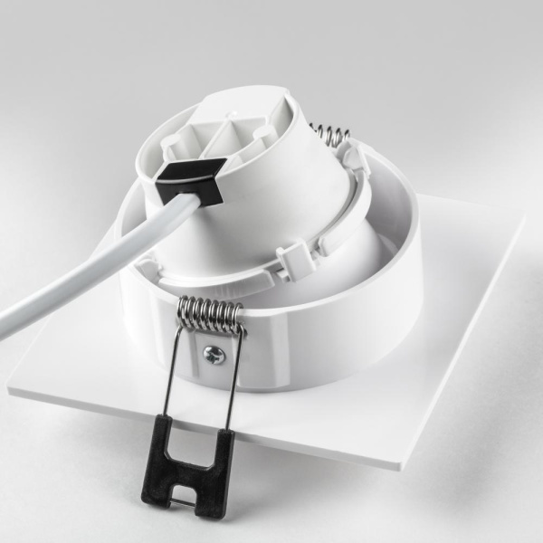 012616 Рамка (светильник) PVC д/LED-модулей 941хх и LED-ламп D50мм SINGO QUAD БЕЛЫЙ