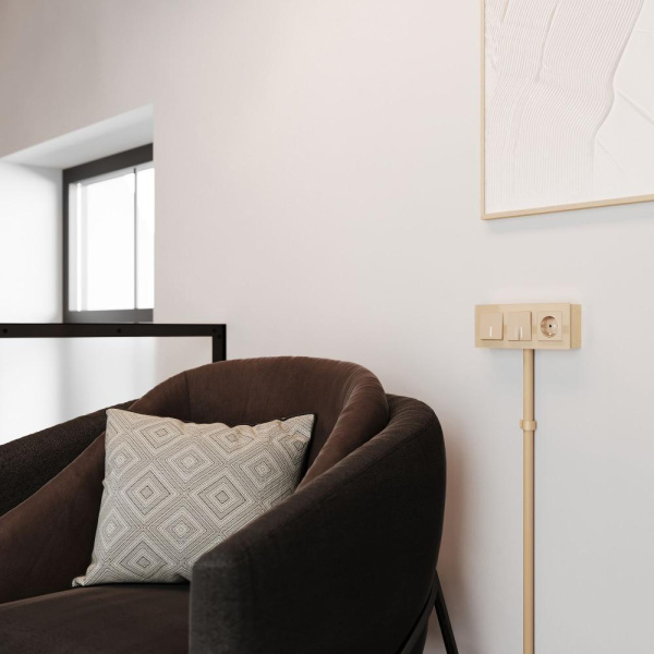 Коробка для накладного монтажа (шампань) W8000011