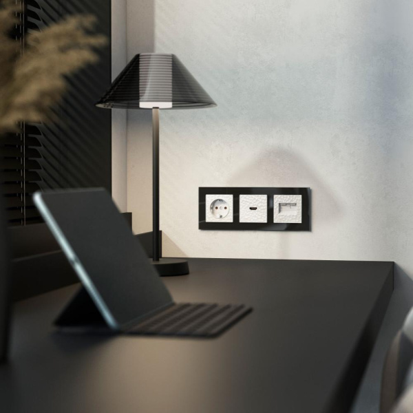 Накладка для розетки HDMI (белый) W1296001