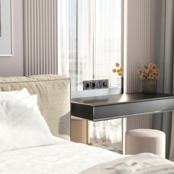 Рамка на 4 поста (черный) W0041208