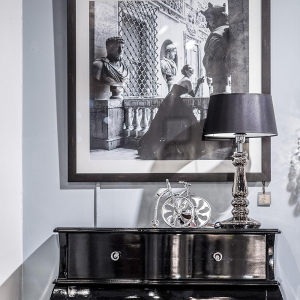 Настольная лампа 4 Concepts Petit Trianon Platinum L256751161249