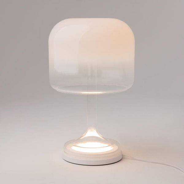 Настольный светильник Maytoni MOD286TL-L18W3K