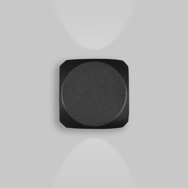 Настенный светильник (бра) Outdoor O015WL-L4B