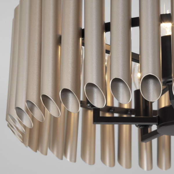 Потолочная люстра с металлическим плафоном 461/5