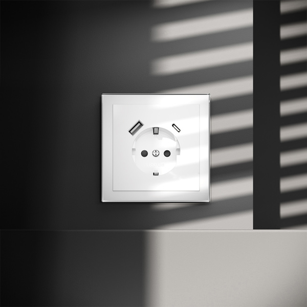 Розетка встраиваемая VOLTUM S70 с заземлением и защитными шторками, 16А, с USB, A+С, (белый глянцевы