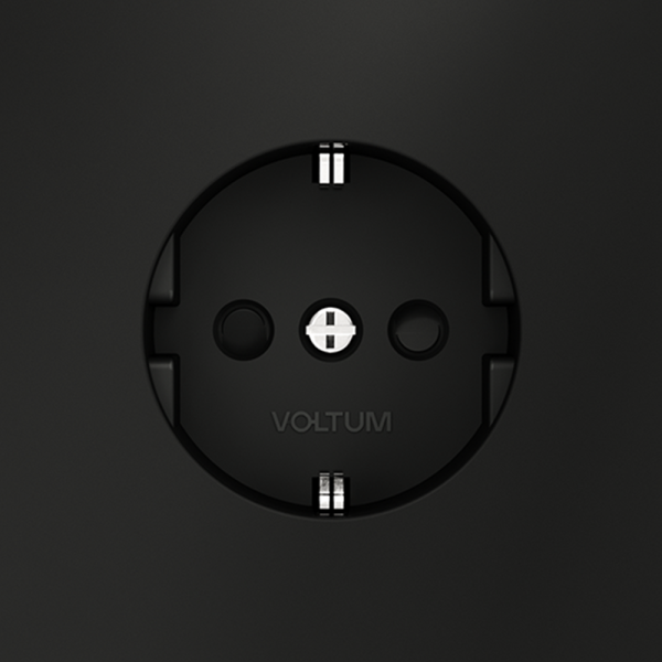 Розетка встраиваемая VOLTUM S70 с заземлением и защитными шторками, 16А, (черный матовый)
