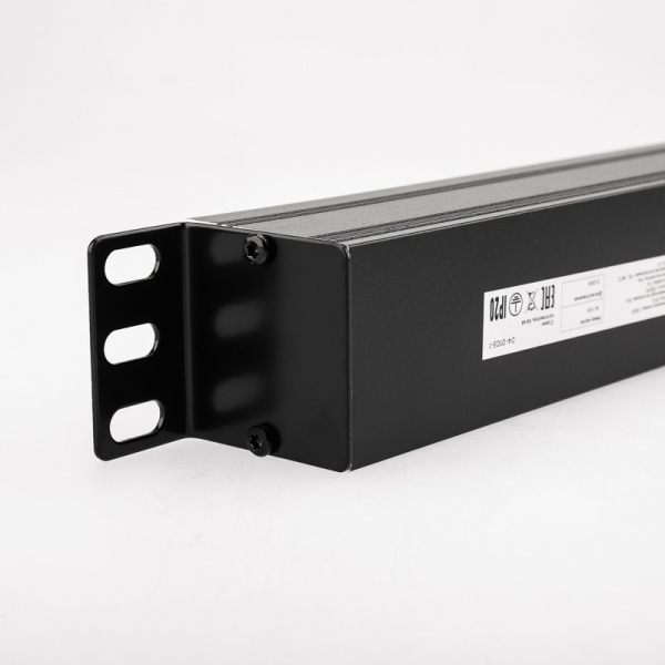 Блок распределения питания для 19" шкафов, горизонтальный, 9 розеток СЕЕ 7/4, 16A, без выкл, алюм корп, шнур 2м, вилка СЕЕ 7/7 REXANT