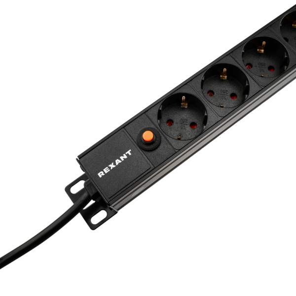 Блок распределения питания для 19" шкафов, вертикальный, 13 розеток СЕЕ 7/4, 16A, фильтр, без выкл, алюм корп, шнур 2м, вилка СЕЕ 7/7 REXANT