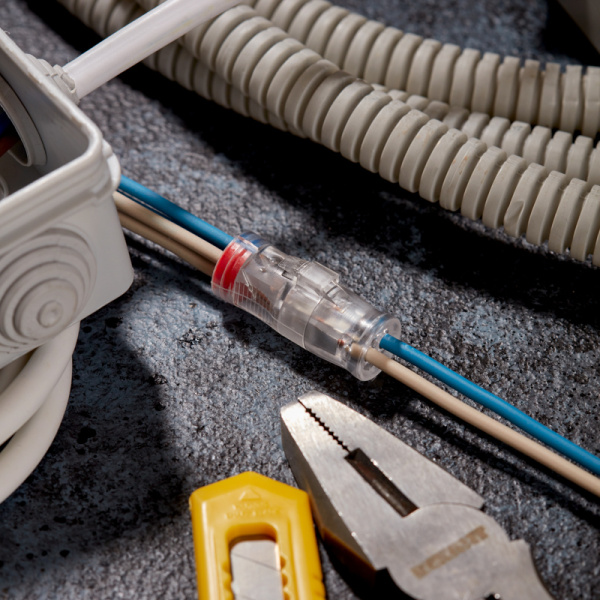 Экспресс-клемма СМК 2273-2x2R проходная разъемная 2 полюса 2х2-проводная 0,5-2,5мм² (блистер 5 шт/уп) REXANT