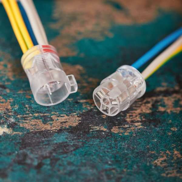 Экспресс-клемма СМК 2273-2x3R проходная разъемная 3 полюса 3х2-проводная 0,5-2,5мм² (блистер 5 шт/уп) REXANT