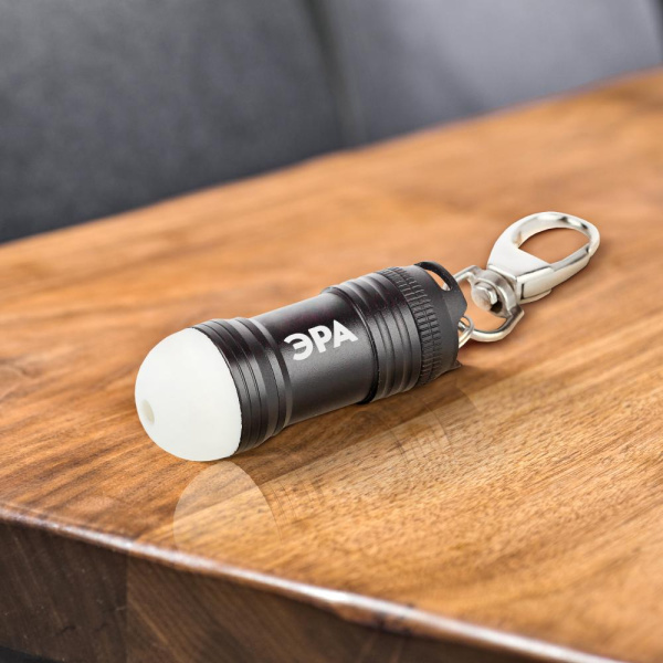 Фонарик брелок светодиодный ЭРА BB-701 для ключей алюминиевый 0.5Вт светонакопитель