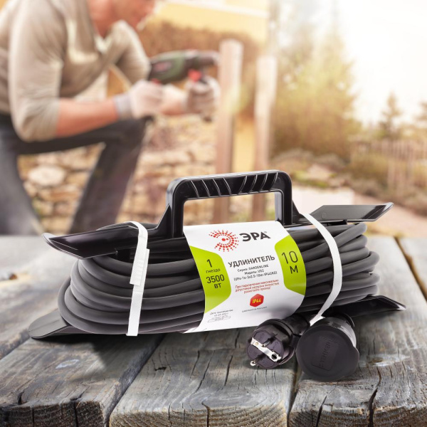 Удлинитель силовой ЭРА  UFx-1e-3x2,5-10m-IP44(KG) на рамке с заземлением 1 розетка 10 м КГ 3х2,5мм2