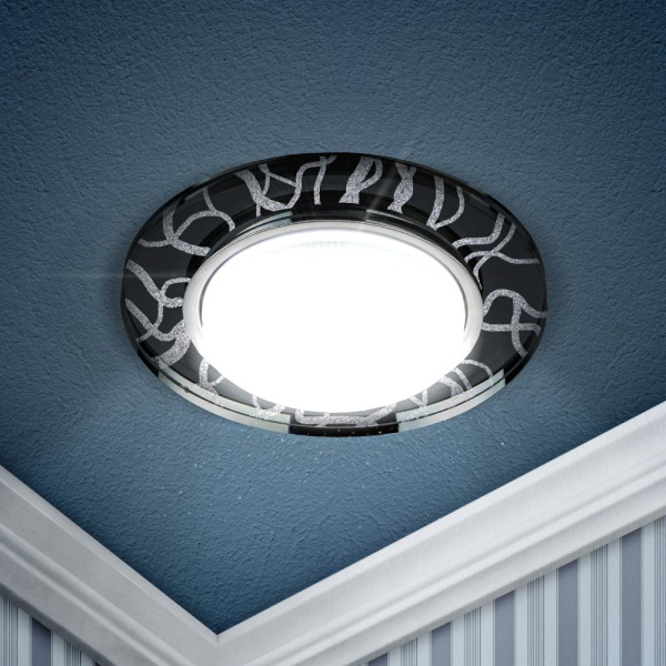 DK80 WH/BK Светильник ЭРА под лампу Gx53, 220V,13W, белый/черный (30/1200)